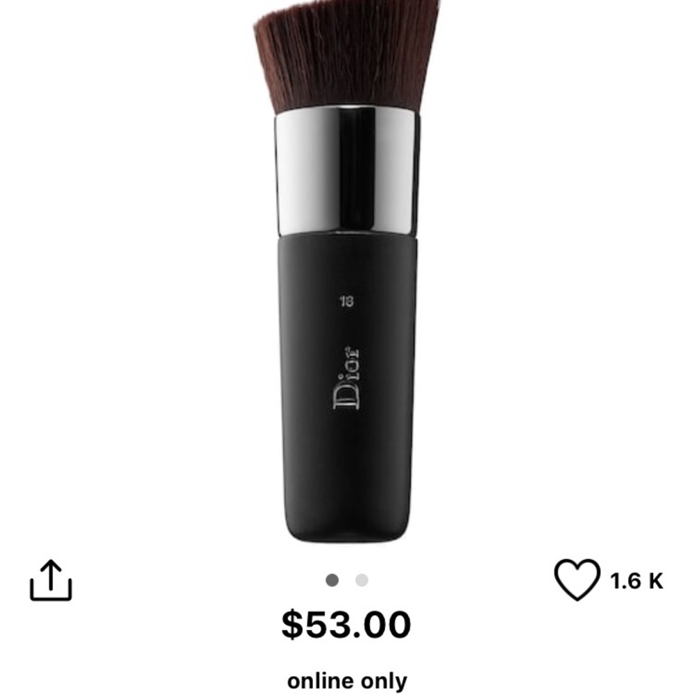 Dior backstage buffing brush #18